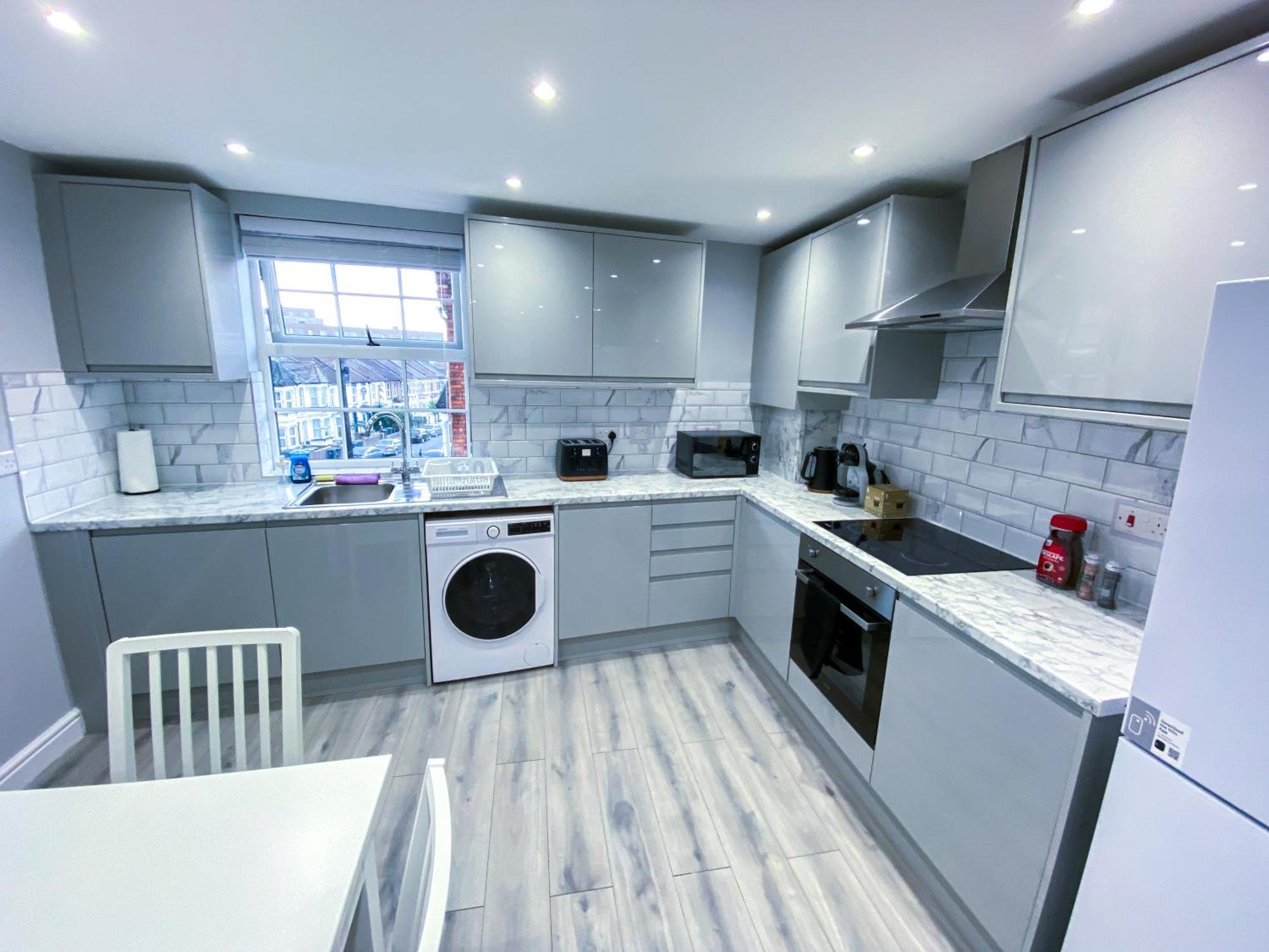 Spacious 2-Bedroom Flat In London - F3 Exterior foto